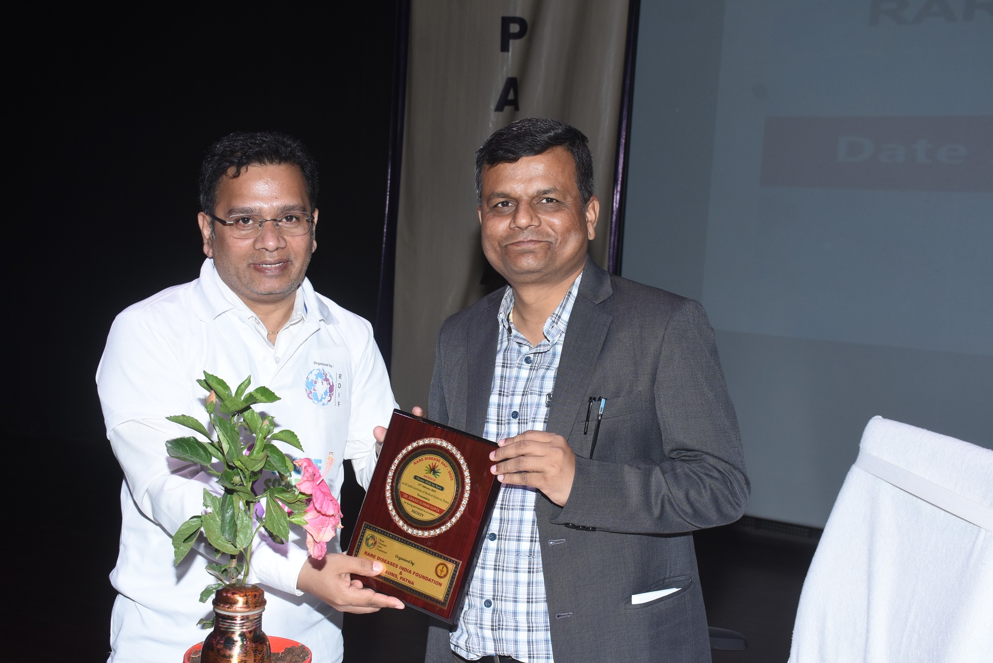 A support group meeting for patients and families.